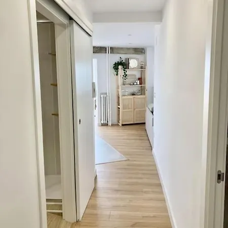 アパート Beach Apartment